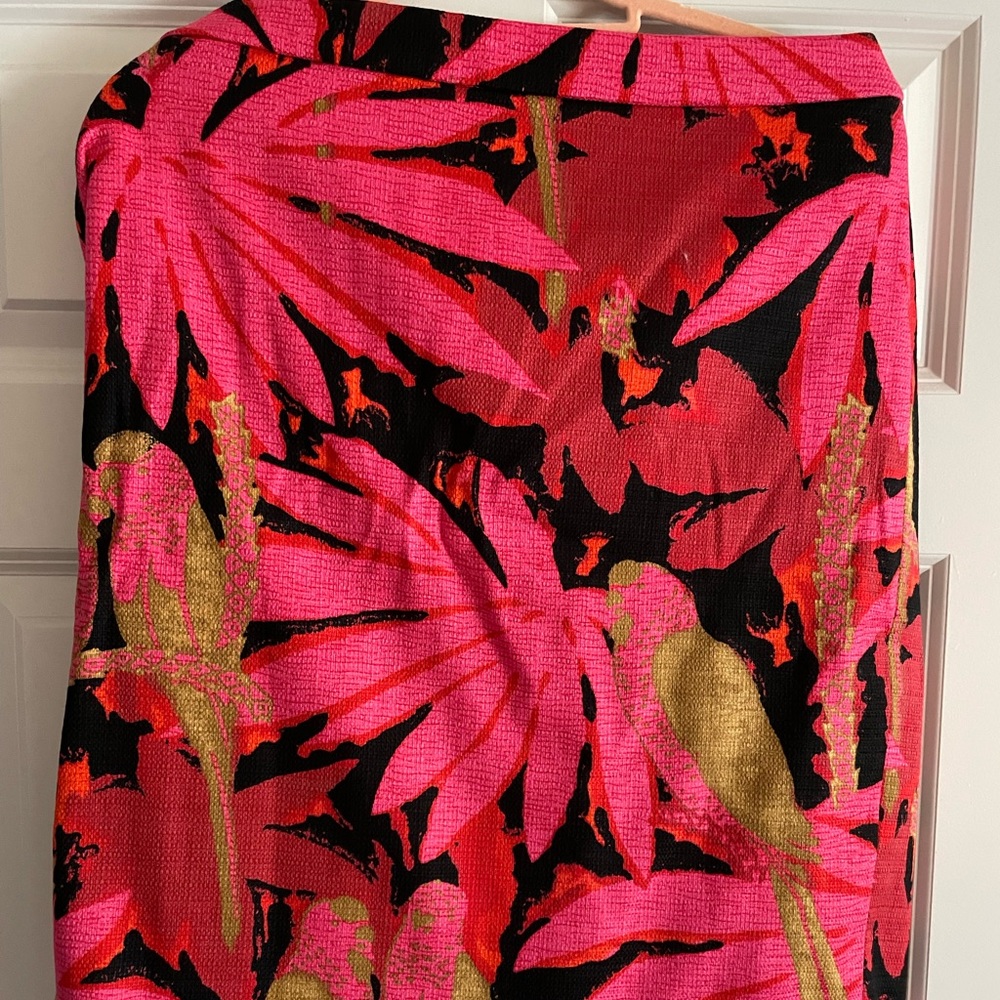 Bright J.Crew No. 2 pencil skirt in a v trendy floral